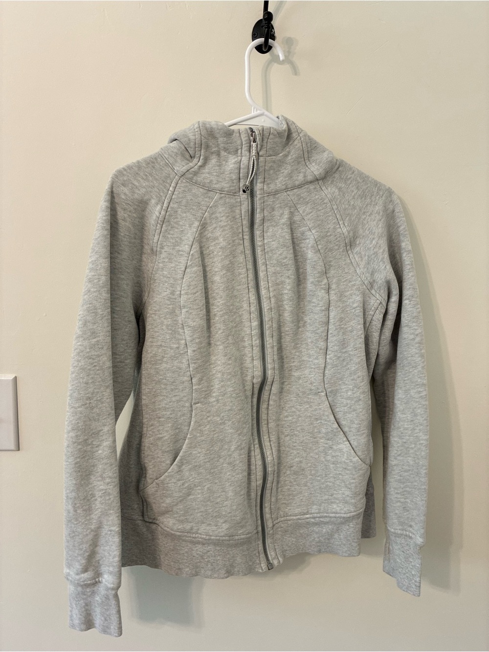 lululemon athletica Light Gray Full-Zip Scuba Jacket